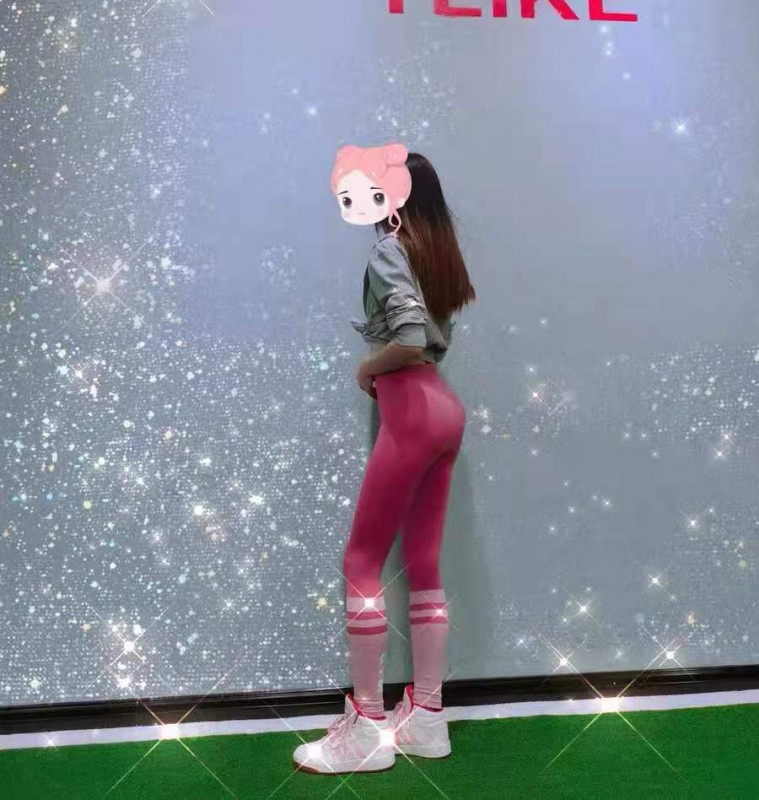 303广场健身妹子