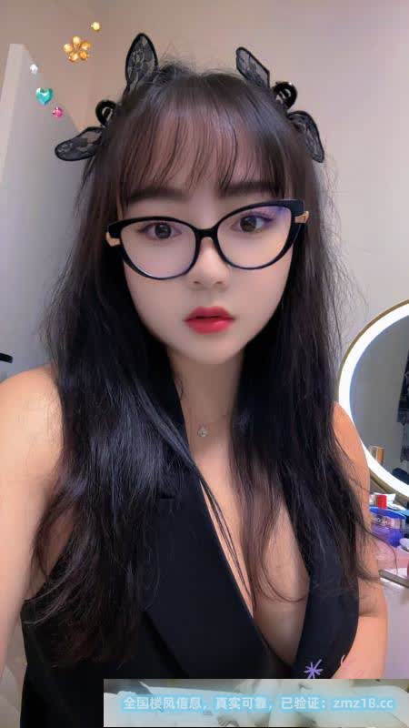 上海体育场巨乳伊诺