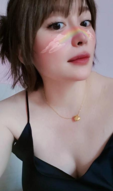 下沙川妹子窗台啪啪