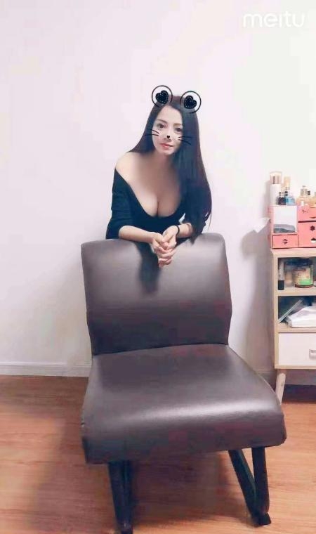 世纪大道好身材熟女