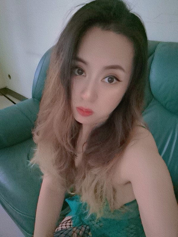 东城轻熟梦琪姐姐