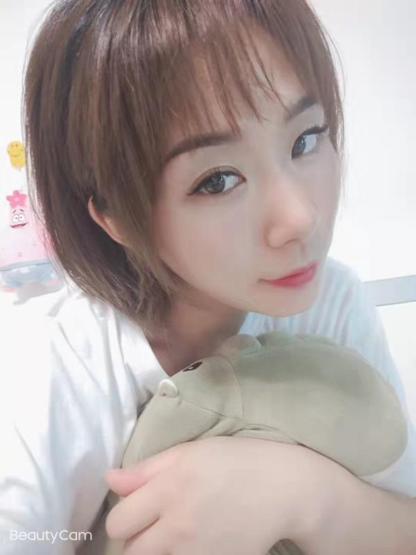 中南性感美女