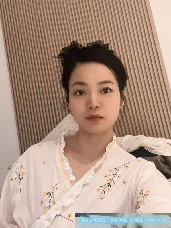 中项梦梦