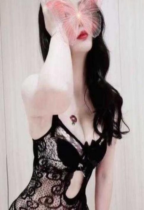 丰乳肥臀迎合你