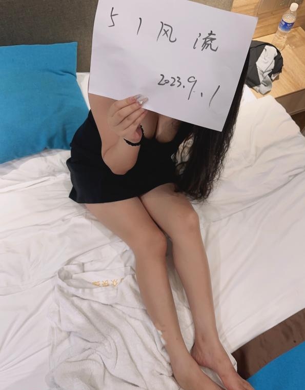 丰台大胸嫩妹