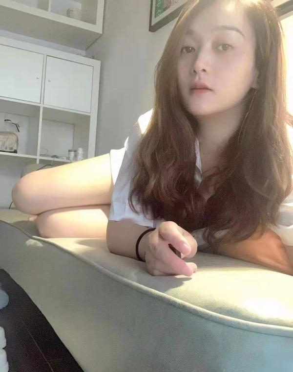 丰满型笑笑