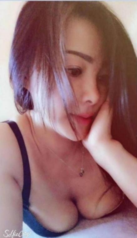 丰满少妇