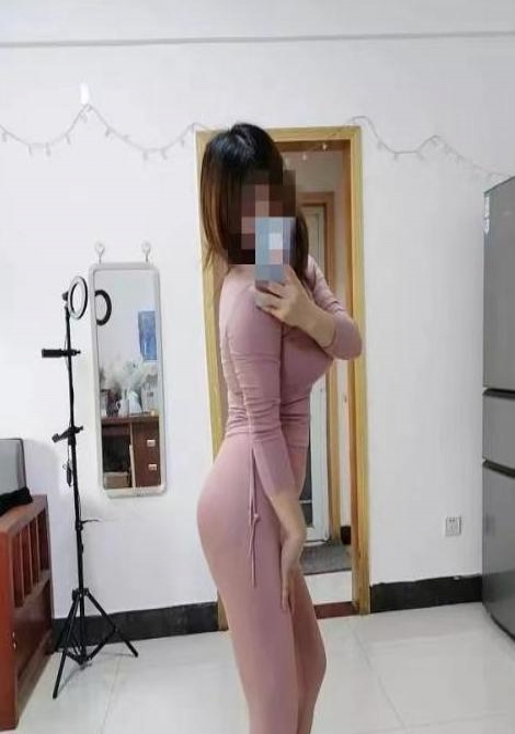 丰满少妇雪梨