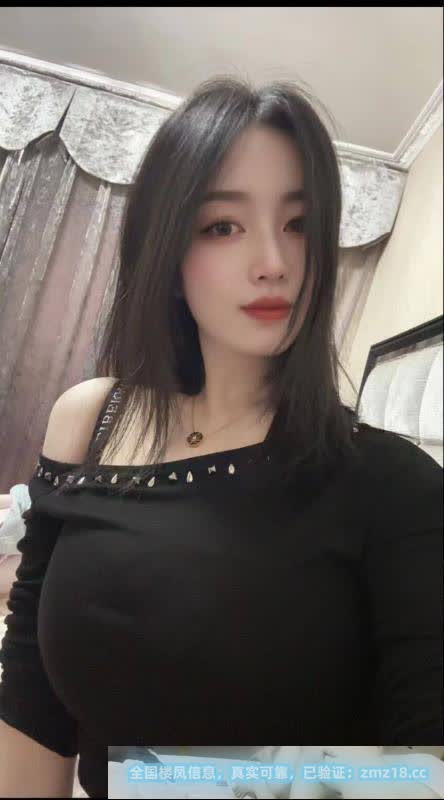 丰满高挑小少妇