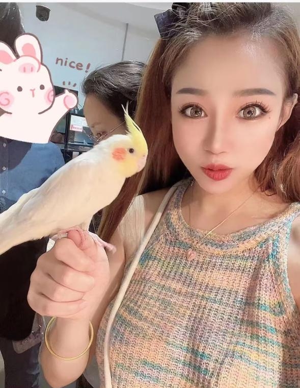 乐儿姑娘在杭州