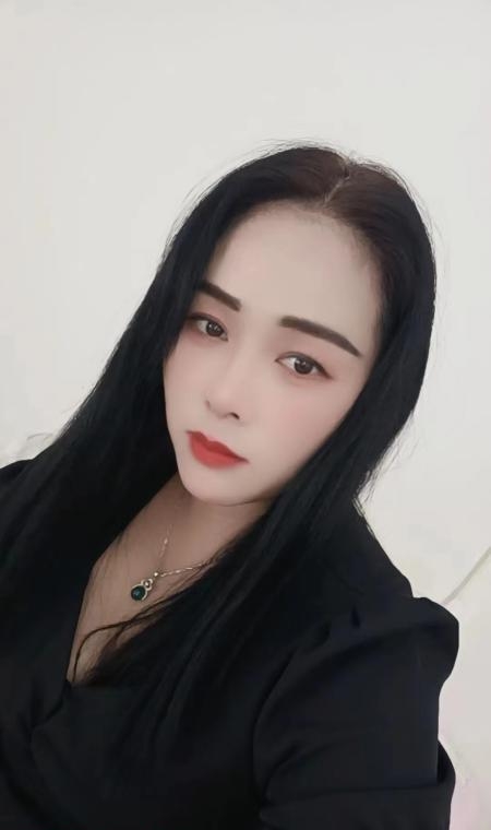 二七区大奶少妇