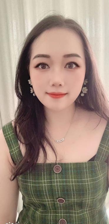 亲和力杠杠的妹子
