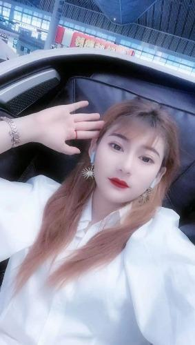 会潮吹的小姐姐