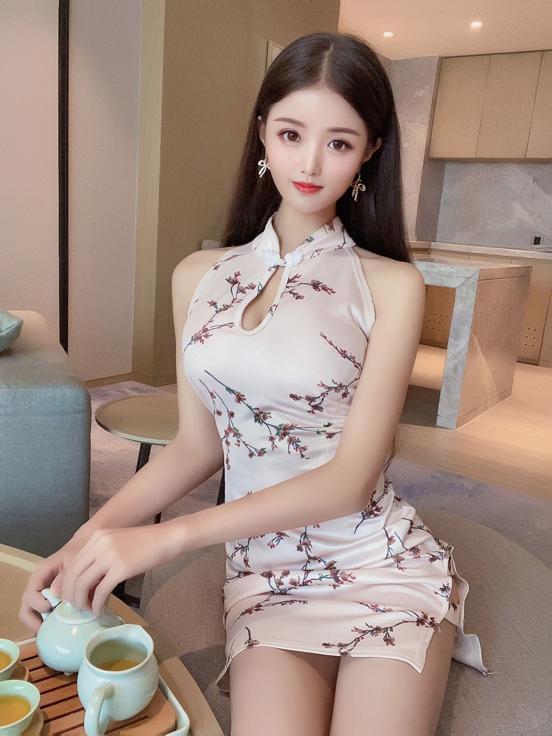 健身教练。身搞180。熊C。25。大长腿。