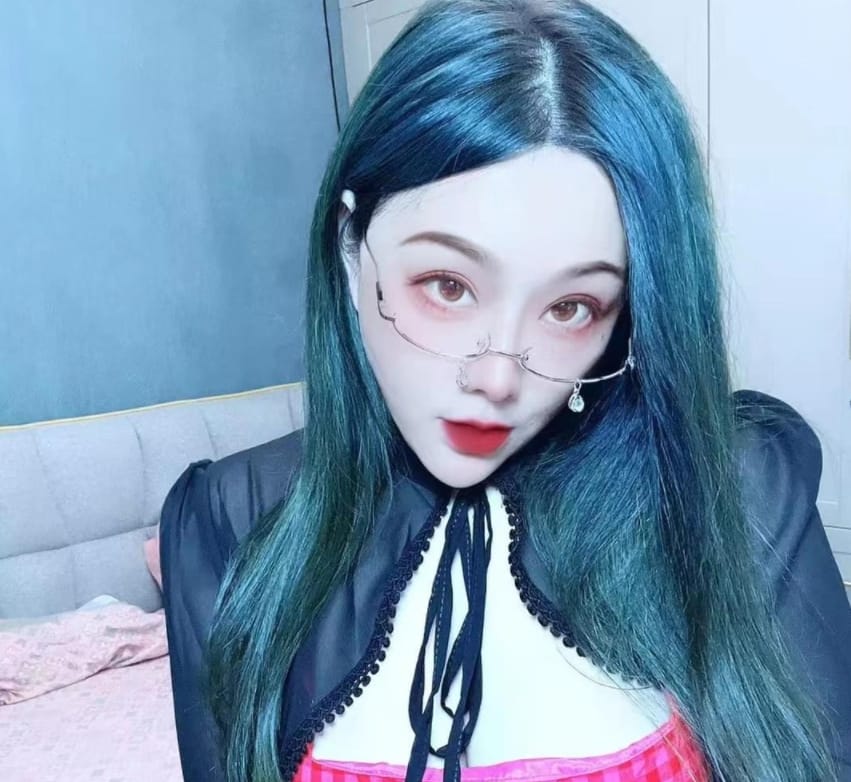 光谷白嫩小姐姐