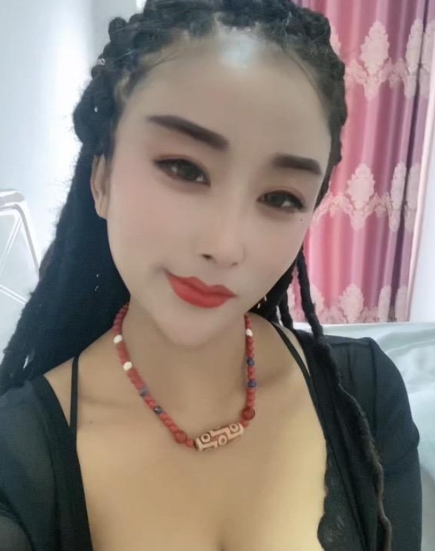 全网首发东丽大胸御姐