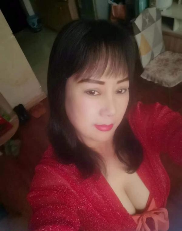 兼职三通少妇