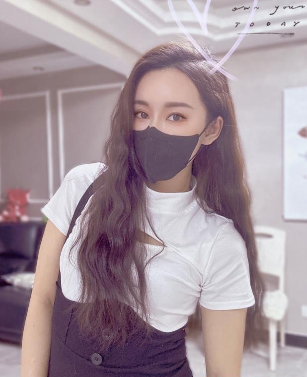 兼职性感小姐姐