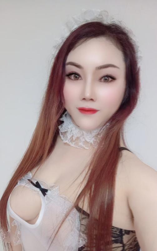 前凸后翘熟女