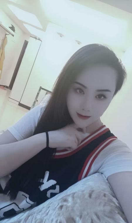 华威桥附近泻火少妇