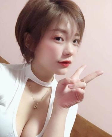 南京短发少妇