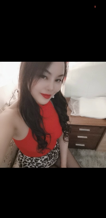 南山娇娘丝袜少妇