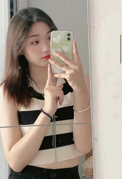 南山嫩口小妹妹