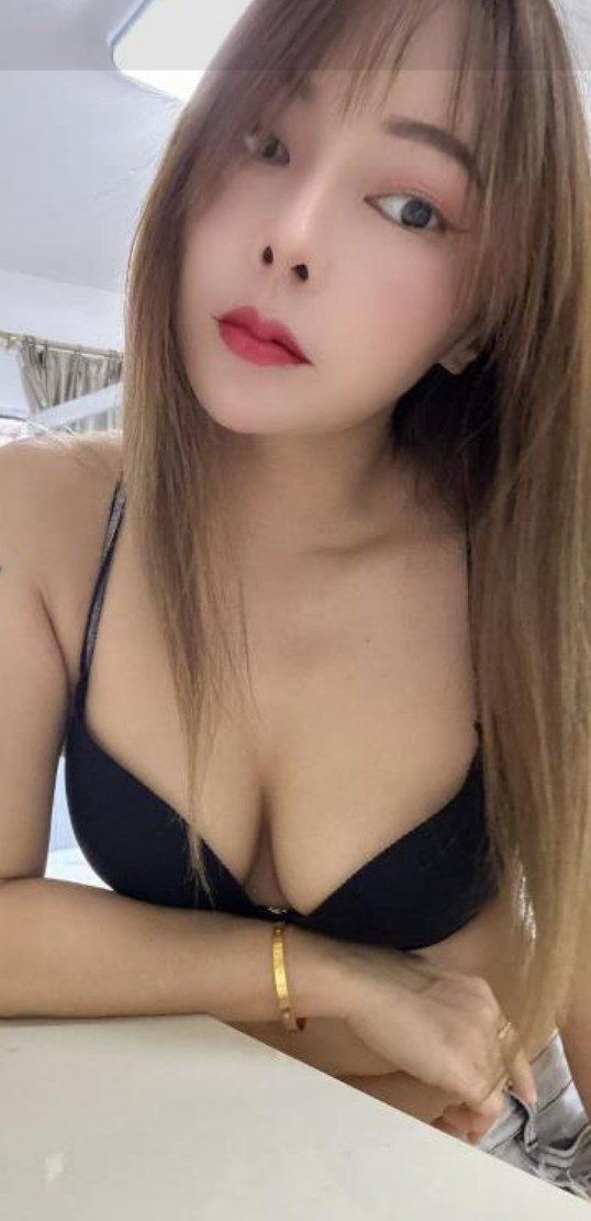 南山性感颜值美女姐姐