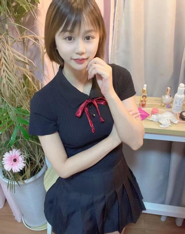 南山滑嫩美穴
