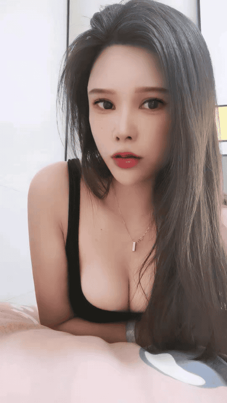 同和年轻妹妹馨儿