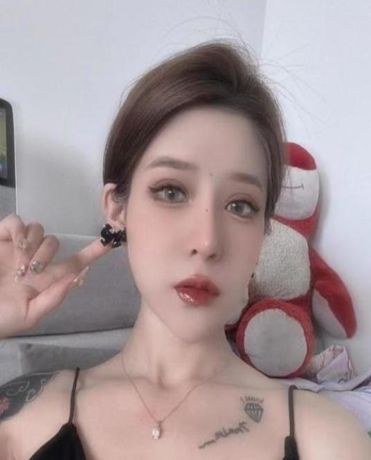哈尔滨冰冰