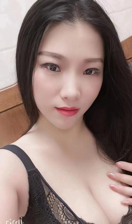 嘉禾性感木木