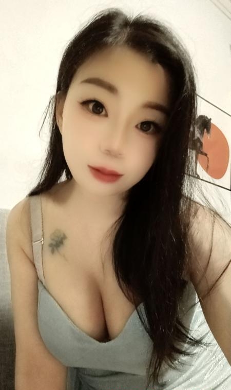 嘉禾望岗大胸