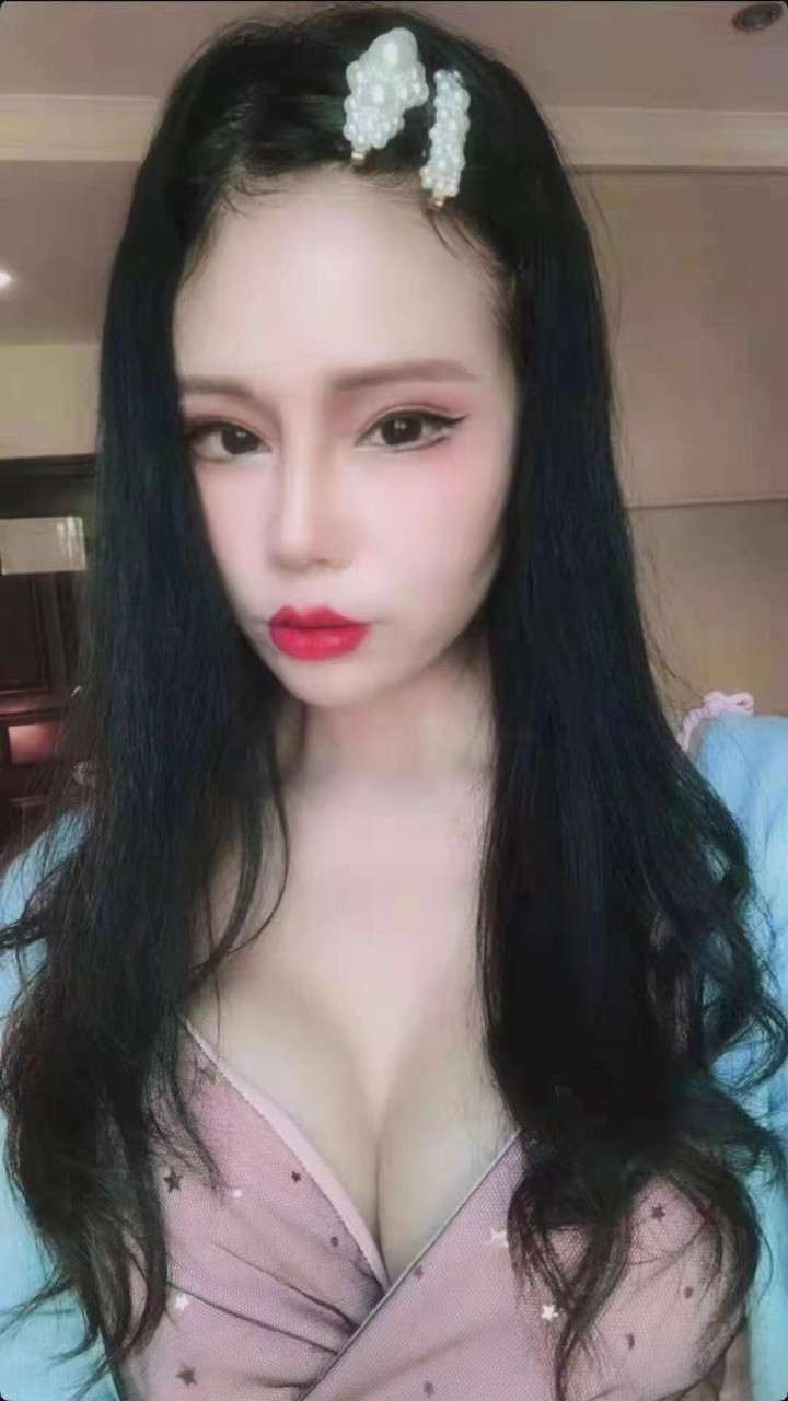 嘉禾望岗骚云朵