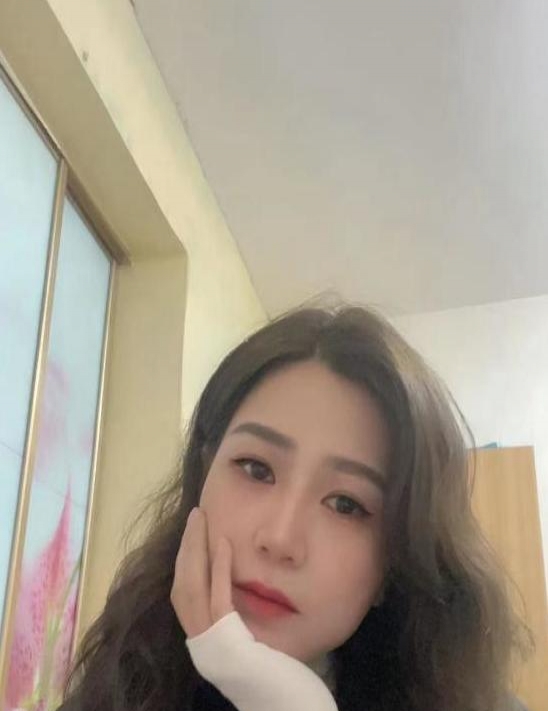 园区淫荡少妇洛娇
