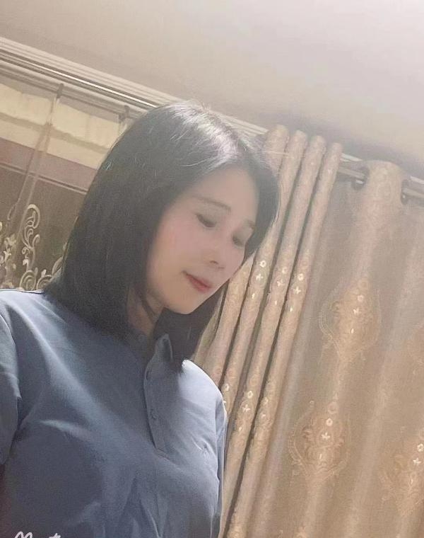 塘沽白白的熟女姐姐
