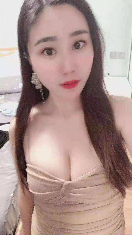 大奶娅娅