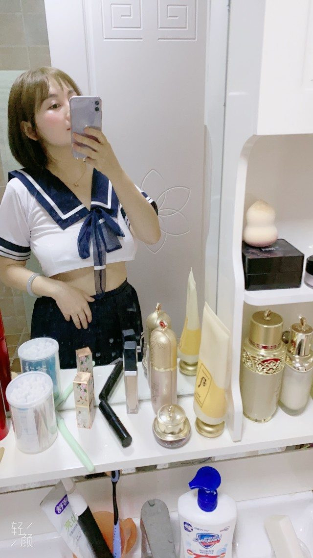 大奶子少妇