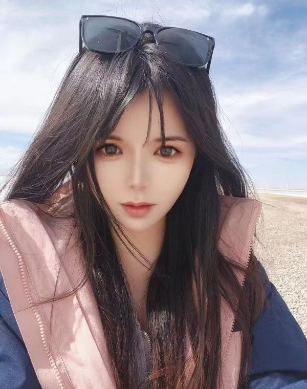 大奶服务系嫩妹