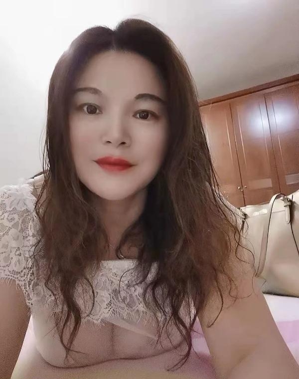 大奶熟女