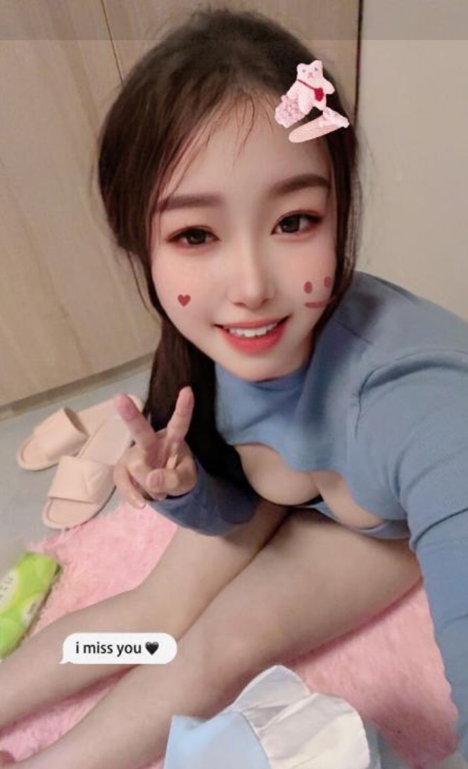 大奶骚妇