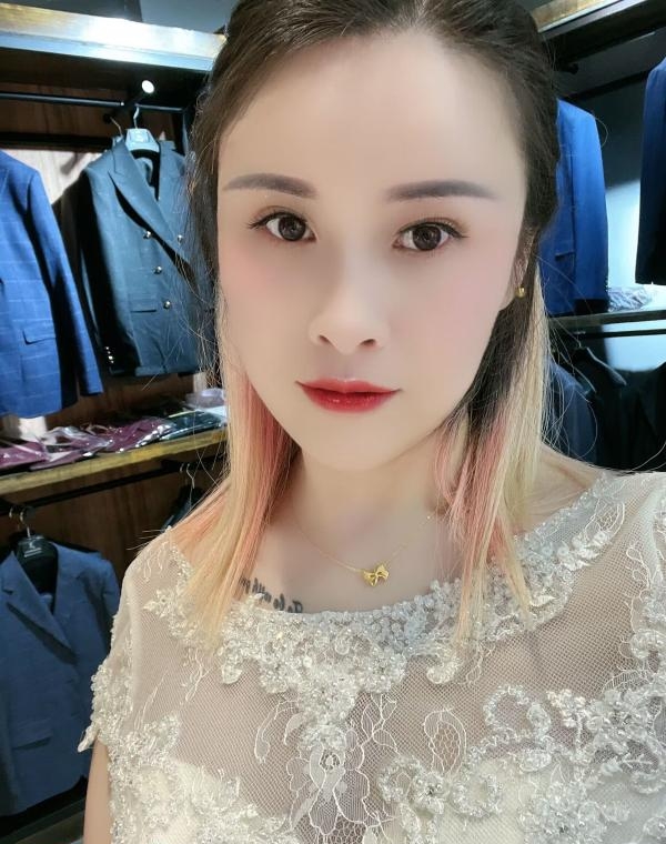 大胸服务系夏天