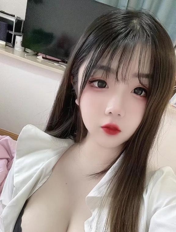大胸萝莉媛媛