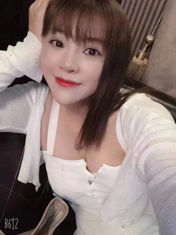 大蜜桃臀CoCo