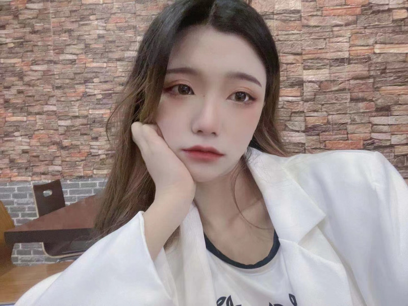 大连开发区万达年轻妹子