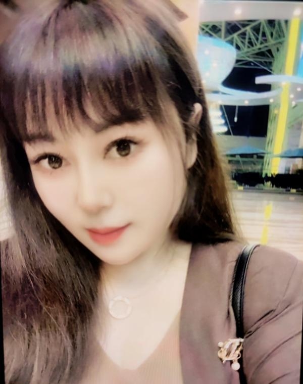 天心区大胸少妇子