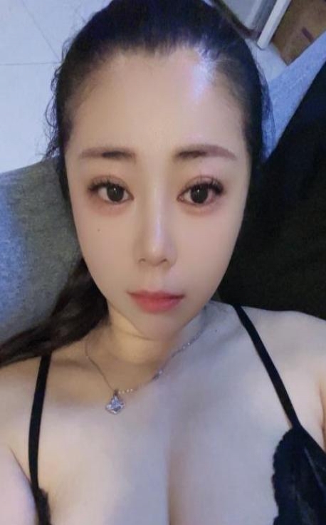 天河大胸金莲