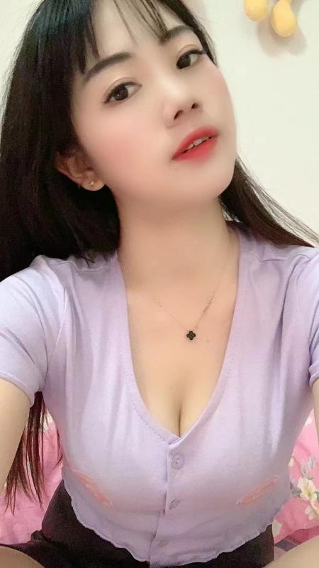 天河嫩妹依依