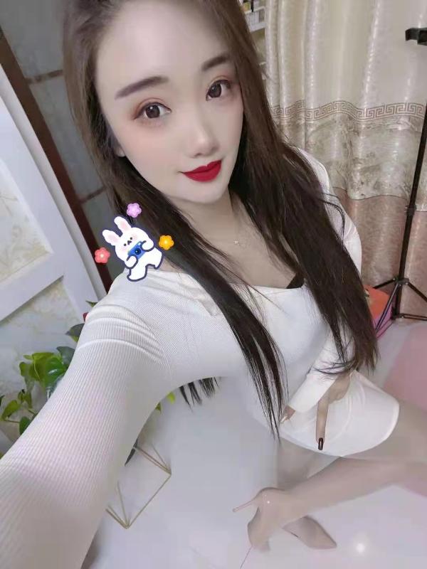 天河炮架子小美