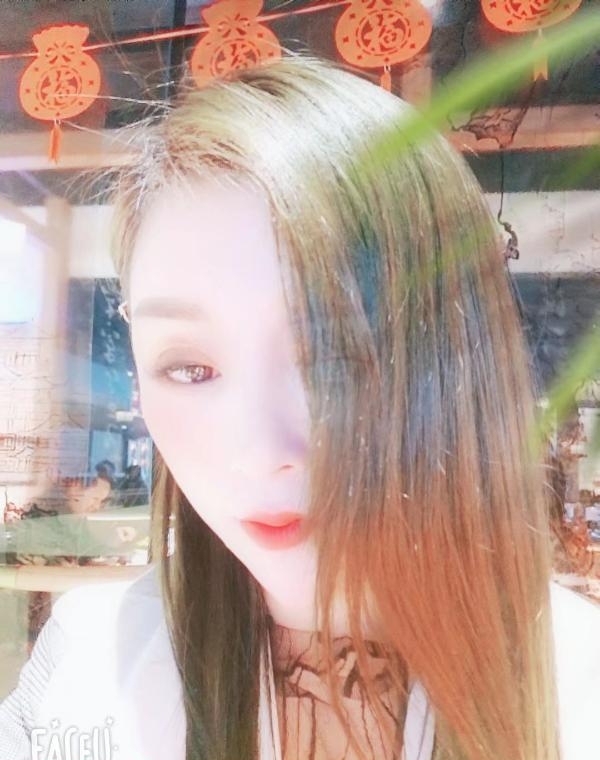 天津滨海轻熟洁白少妇